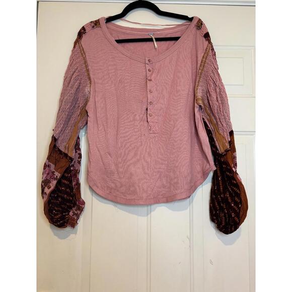 Free People Tops - Free People oversized XS pink floral boho hippie ong sleeve shirt 1908 new no tg